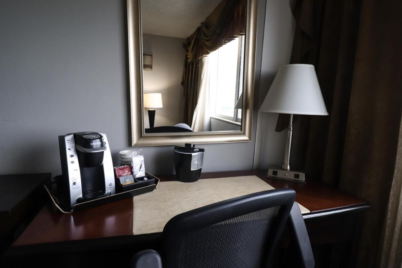 Wyndham Houston Near Nrg Park/Medical Center Hotel Bagian luar foto